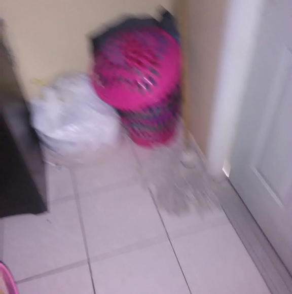 Meet your Posher, Jacqueline - Picture 1 of 1